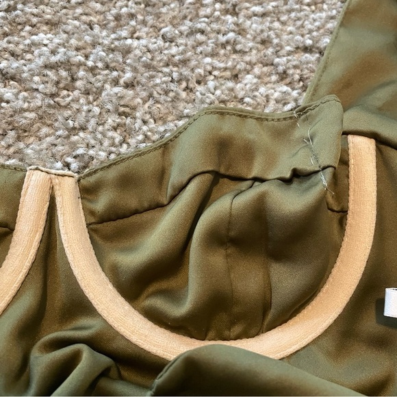 Isa Boulder Green bra top lace tie small boho cocktail resort quiet luxury vacay - Picture 5 of 8